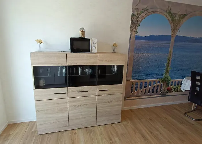 Zum Kreuzbaum * Klosterkumbd